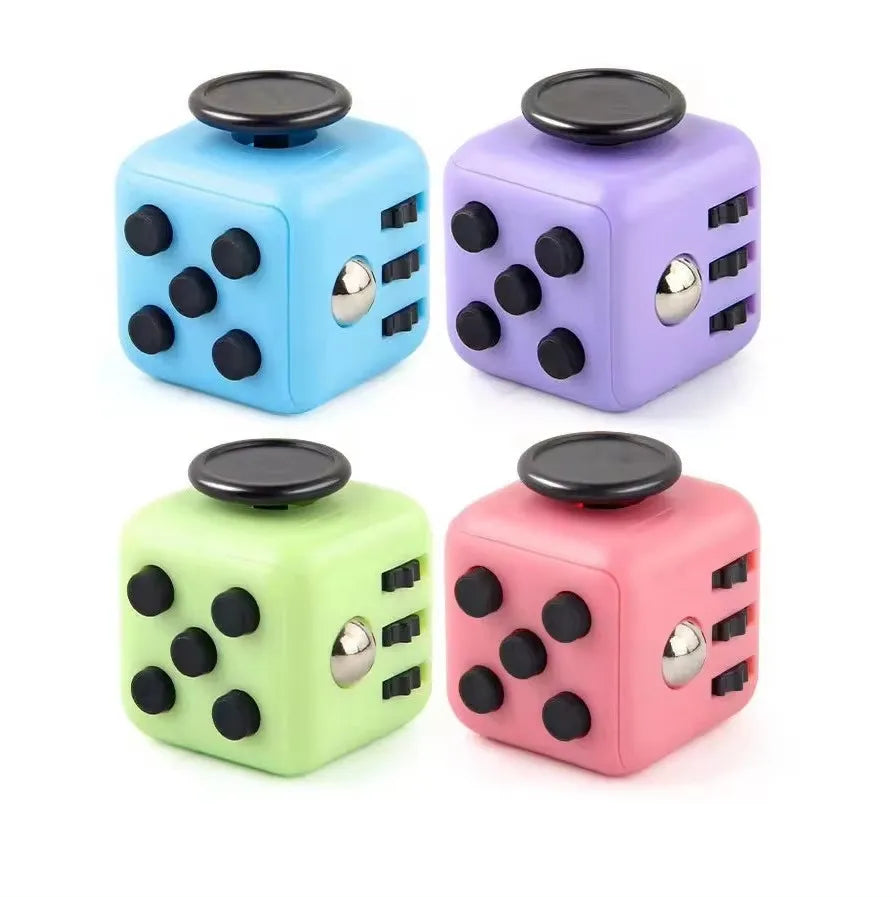 Fidget Cube – 6-in-1 Spielwürfel